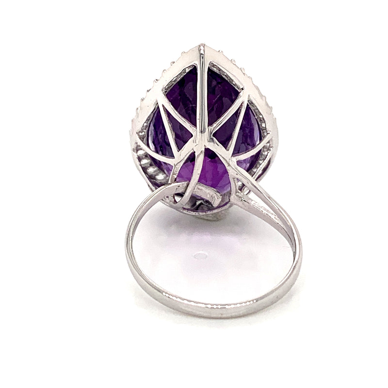 Amethyst and White Sapphire 18k White Gold Ring