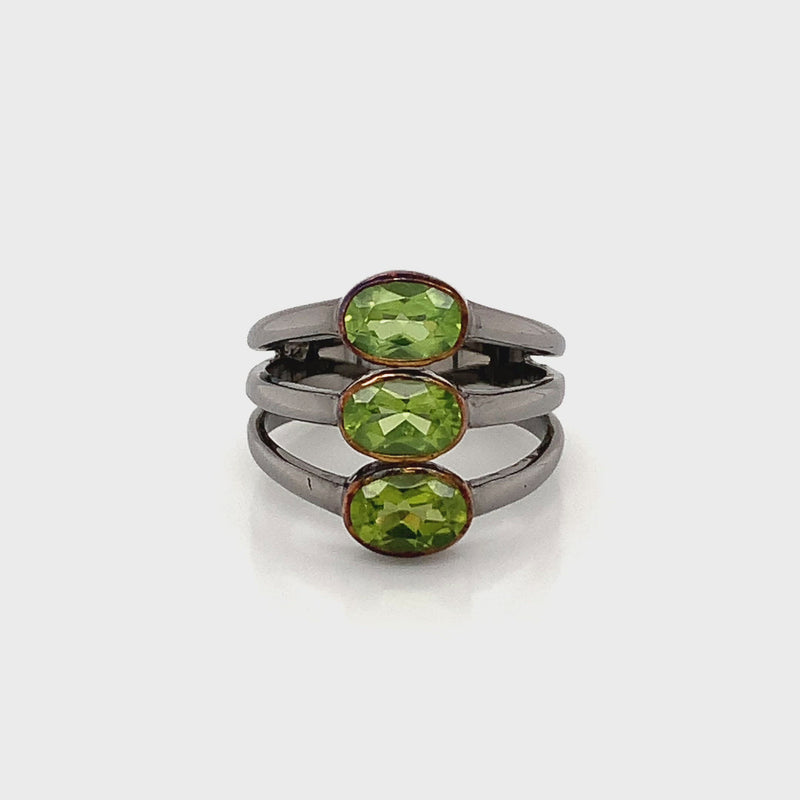 Peridot 925 Silver Ring