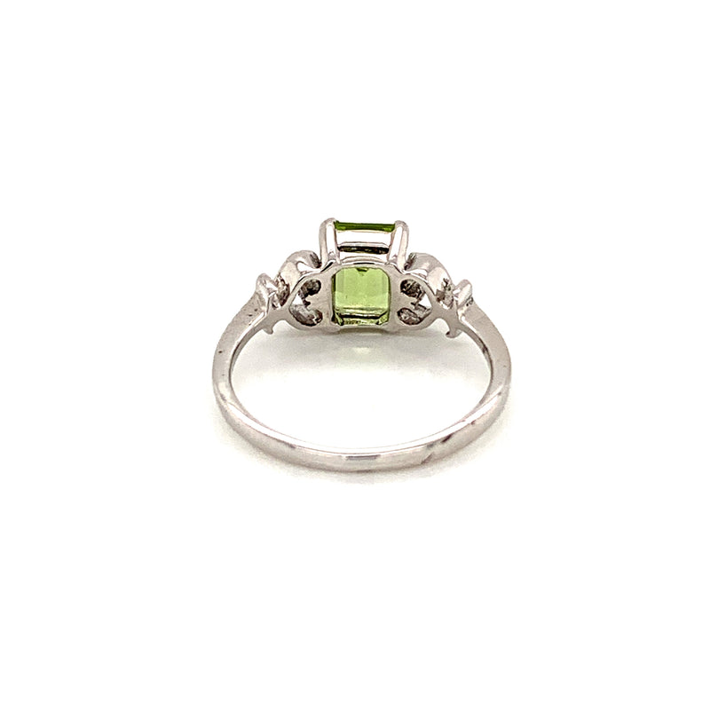 Peridot 925 Silver Ring