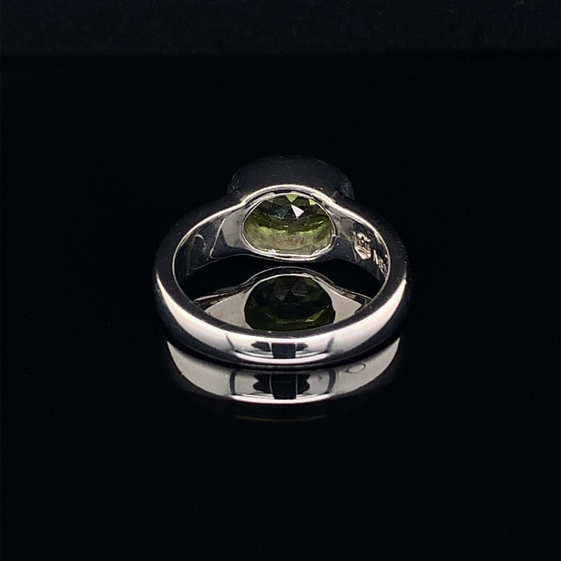 Peridot 925 Silver Ring