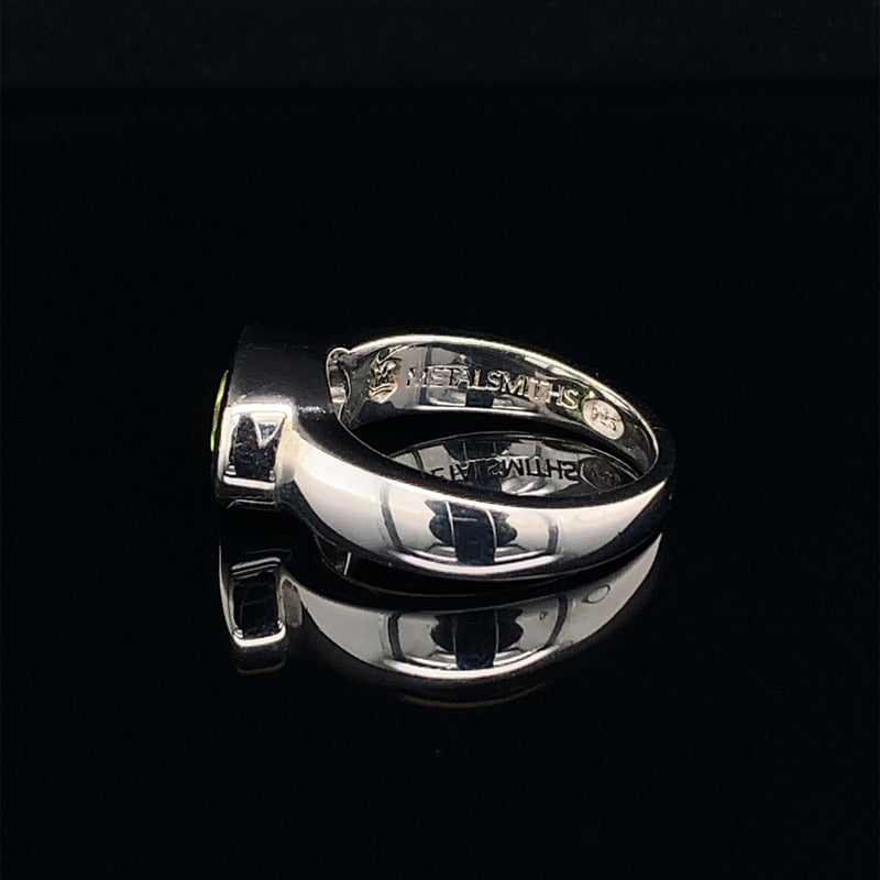 Peridot 925 Silver Ring