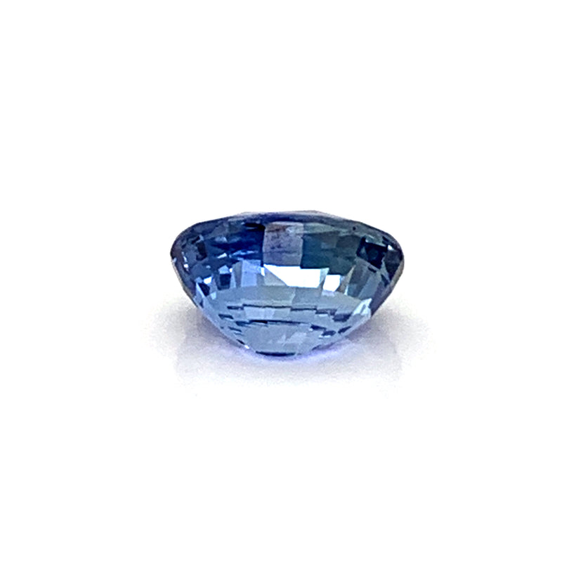 Blue sapphire - 5.55 carats Origin: Sri Lanka (Ceylon)