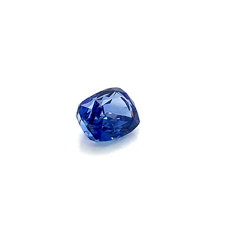 Royal blue sapphire 5.05ct