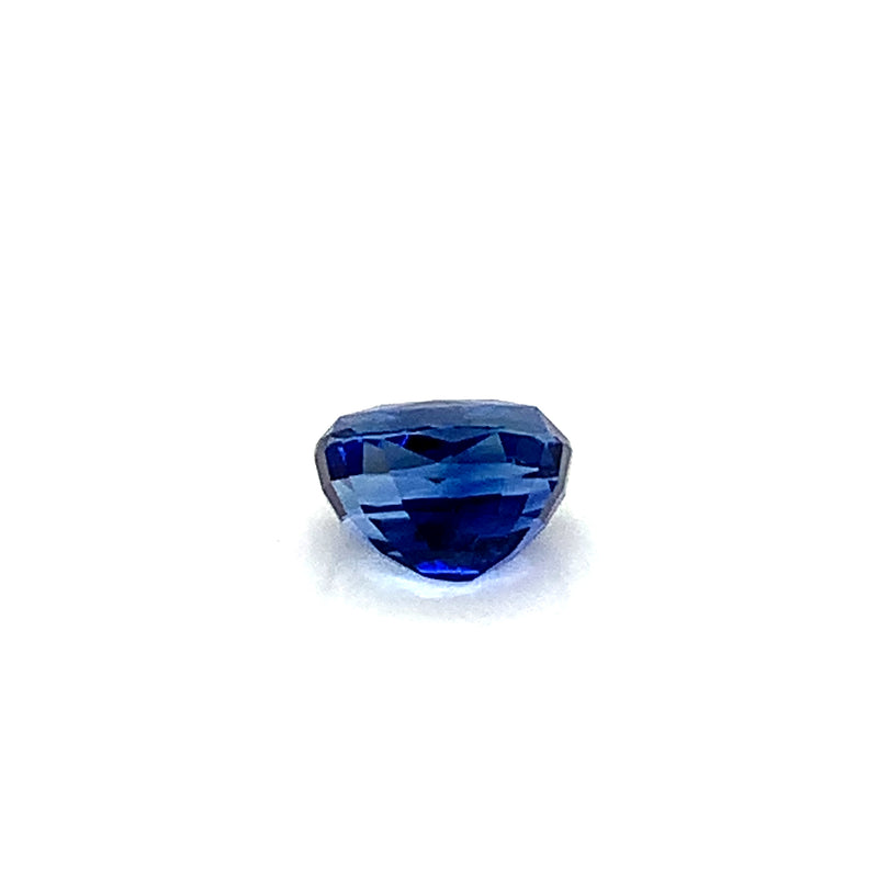 Royal blue sapphire 5.05ct